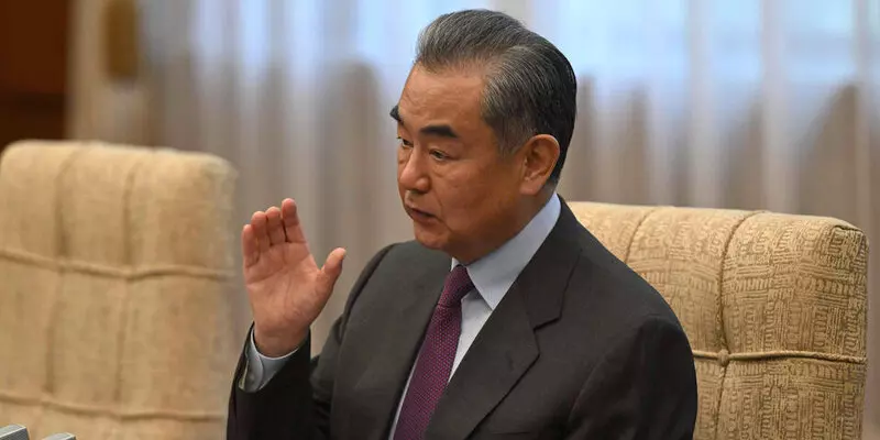 Глава Министерства Иностранных Дел Китая Ван И называет отношения России и КНР зрелыми