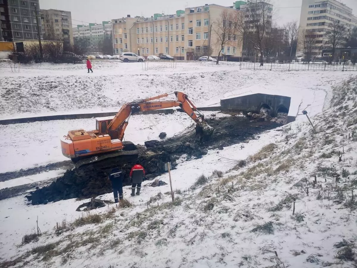 Завершился второй этап работ по расчистке русла реки Новой