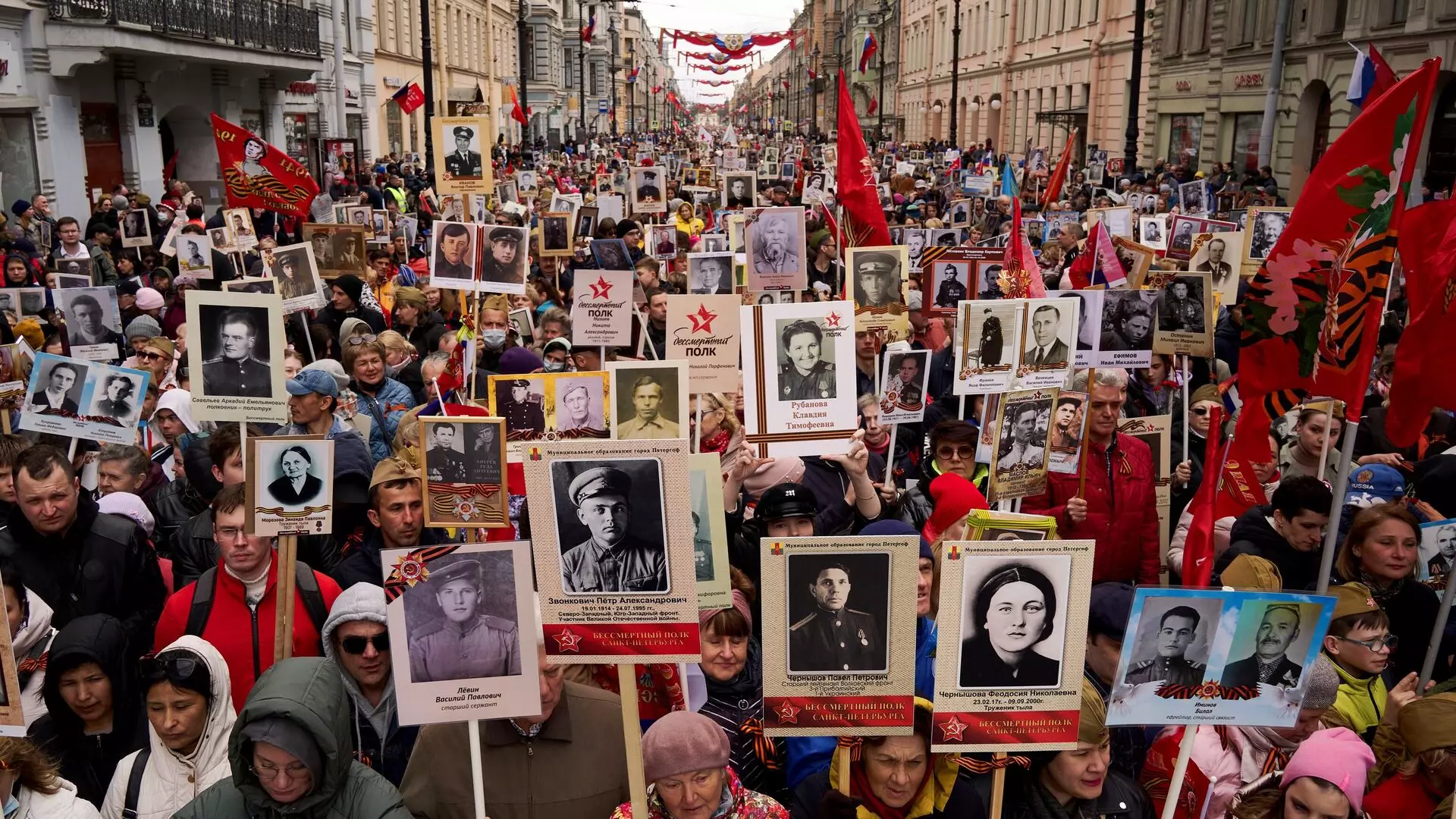 Шествие «Бессмертного полка» планируют вернуть 