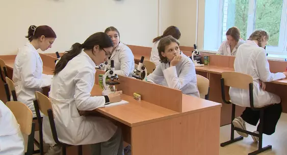 Новое направление подготовки появилось в акушерском колледже