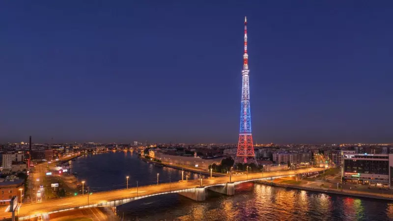 В честь юбилея Главного радиочастотного центра телебашня засияет цветами государственного флага