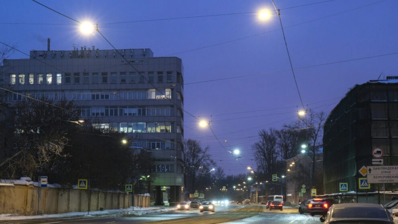 Завершилась модернизация наружного освещения на улице Калинина 