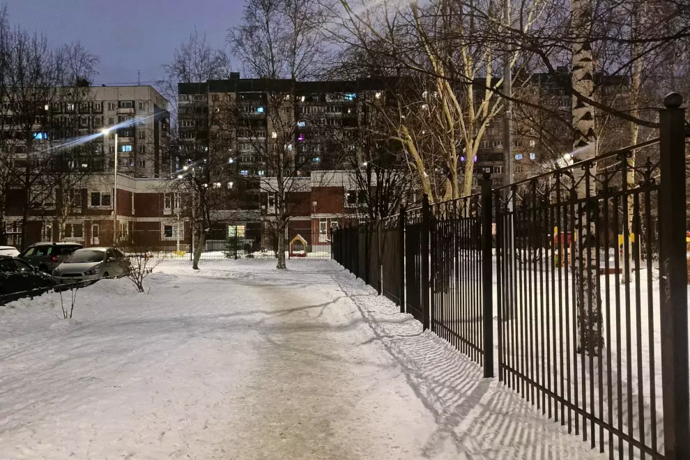 В Приморском районе завершилось строительство наружного освещения