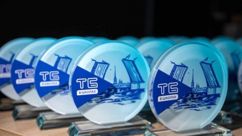 В школе №54  начало работу класс «Авиаторы Будущего»