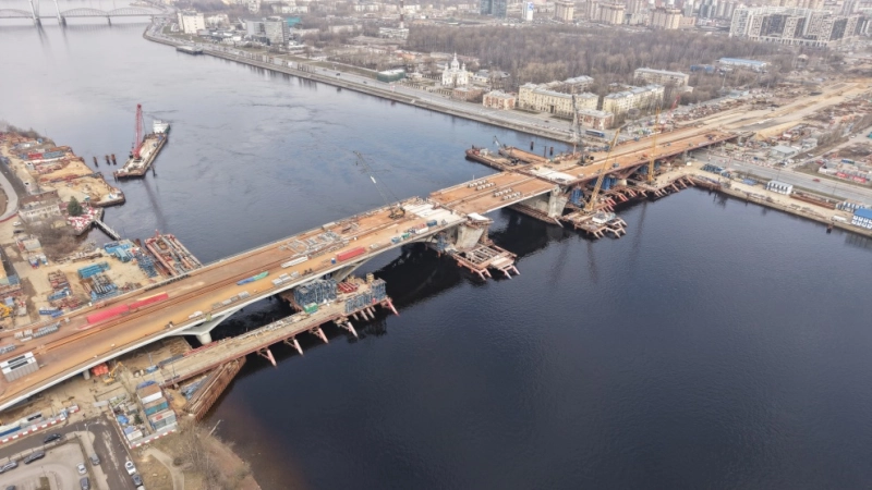 Строящийся Большой Смоленский мост готовят к пропуску судов