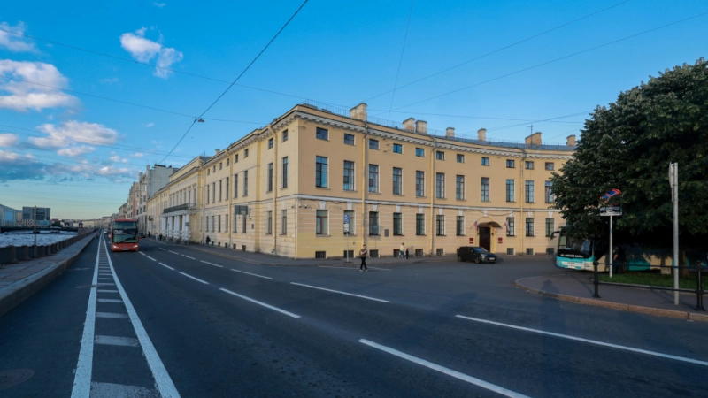 В городе стартовал  первый арт-фестиваль «Фонтанка, 90»