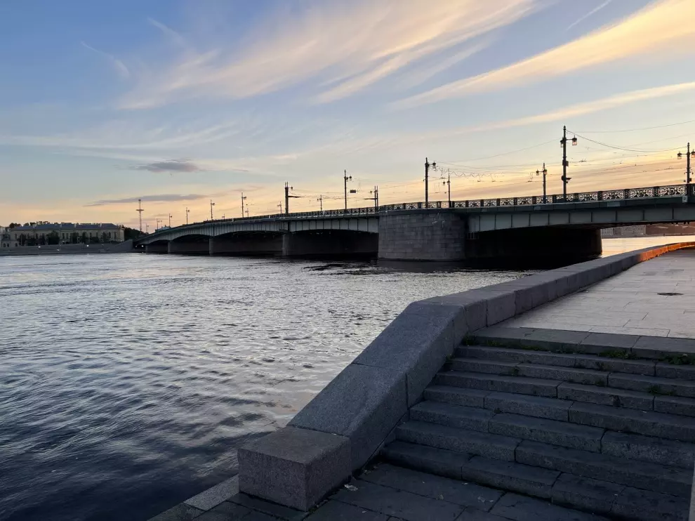 На Литейном мосту завершается первый этап работ